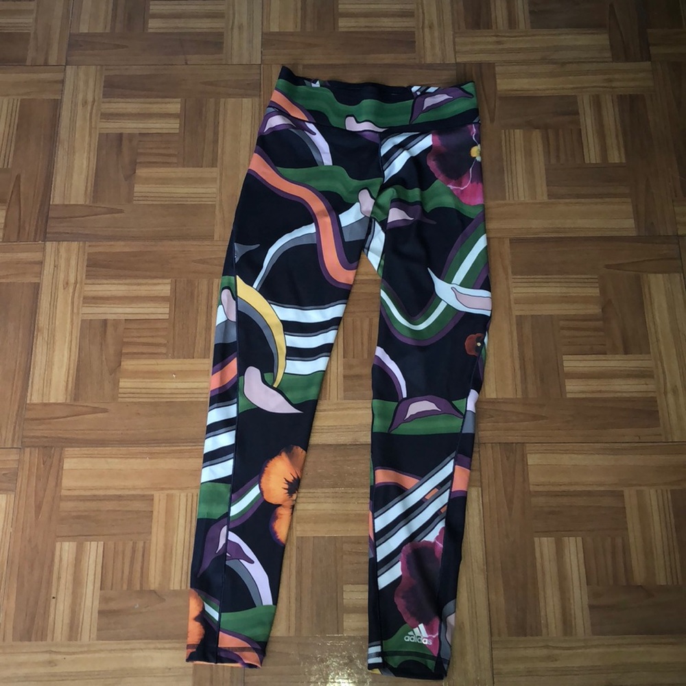 SOLD Adidas leggings